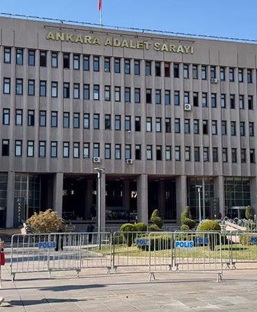 CHP kurultay davasında 9 sanık için ceza, 3 sanık için beraat talebi