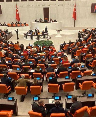 Fonların tasfiyesine ilişkin teklifin ilk 5 maddesi kabul edildi