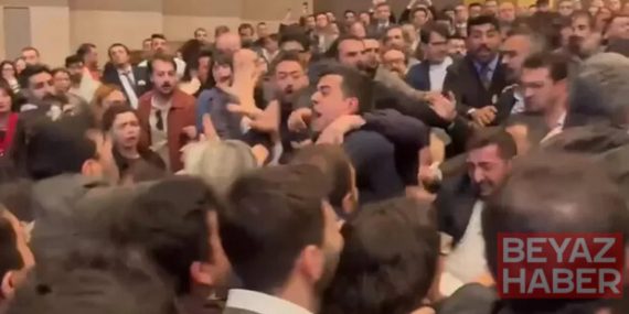 İstanbul Barosunun 128. Olağan Genel Kurulu'nda yumruklu kavga