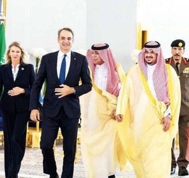 Miçotakis’ten Riyad’a sürpriz ziyaret