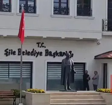 Şile Belediyesi'ne yönelik 'yolsuzluk' davasında duruşma ertelendi