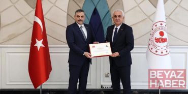 Bakan Çiftçi, 17 mülki idare amirine başarı belgesi verdi