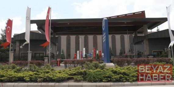 Borsada fon aldılar makamdan oldular