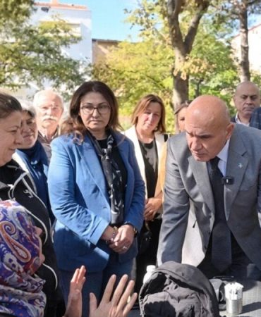 'Emekliler denizi göremiyor AKP’li foncu yat sefasında'