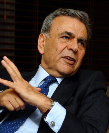 Aziz Kocaoğlu'ndan İzmir'de adaylık açıklaması
