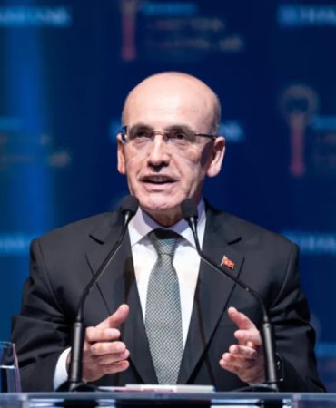 SON DAKİKA! Bakan Şimşek'ten fon yatırımcılarına mesaj: Yasal düzenleme 2027'ye kadar tamamlanacak