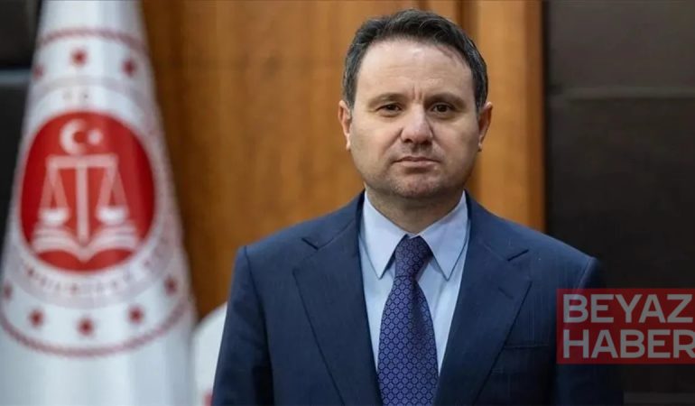 Bakan Gürlek'ten fon soruşturması paylaşımı: "Tüm aşamaların sonuna kadar takipçisi olacağız"