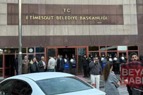 SON DAKİKA… Etimesgut Belediyesi'ne yolsuzluk operasyonunda çarpıcı detaylar! Ruhsat işlemleri için 2 milyon TL istemişler: Erdal Beşikçioğlu’nun koruması…