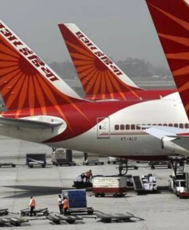 Frankfurt-Yeni Delhi seferinde kaçırılma alarmı: Pilot o kritik kodu gönderdi! Air India uçağında neler yaşandı?