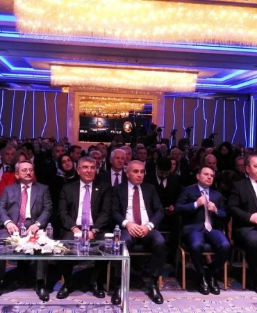 Bakan Memişoğlu: Sağlık hizmetinin her aşamasında yoğun bir emek var