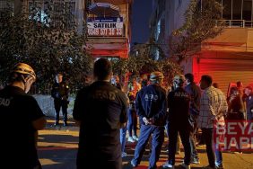 Çatlaklar oluşan 3 katlı bina tahliye edildi