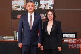 Maltepe Belediye Başkanı Esin Köymen, Yeni Parti'ye geçti