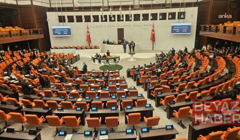 Fon teklifinde ilk 5 madde kabul edildi: Muhalefetten ödeme uyarısı