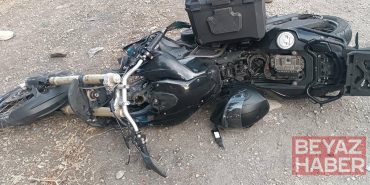 Hafif ticari araç ile çarpışan motosiklet sürücüsü öldü