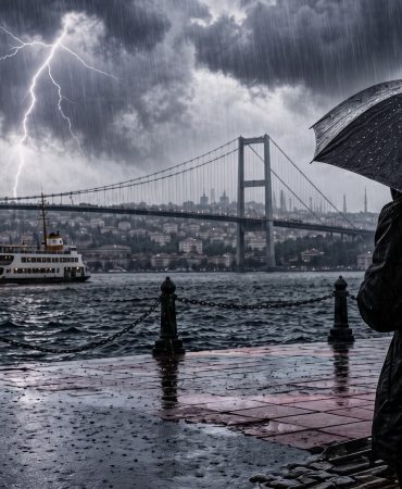 AKOM’dan İstanbul için peş peşe sağanak uyarısı: Cumartesiye dikkat!