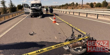 Kütahya’da minibüsle çarpışan motosiklet sürücüsü öldü