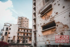 İstanbul'da iki grup çatıştı, binalara ve iş yerine mermi isabet etti