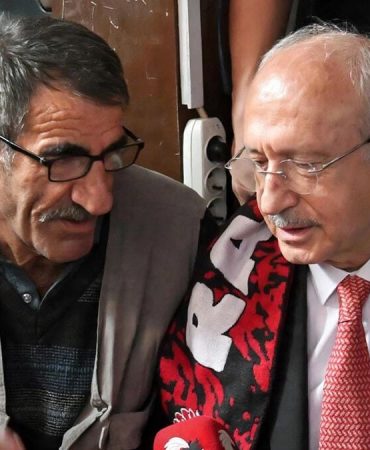 Sana güvenmiştik bizi yolda bıraktın