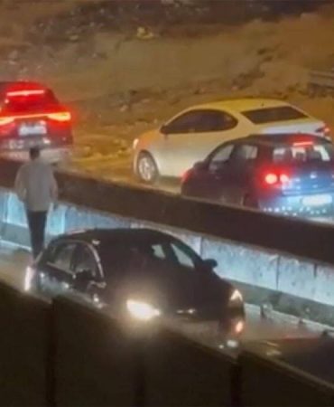 Sel suları toprağı sürükledi, TEM bağlantı yolu kısmen kapandı