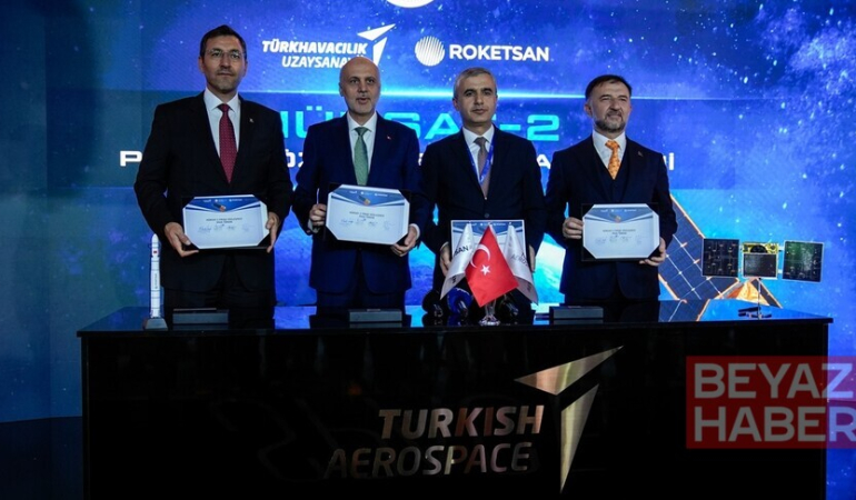 TUSAŞ ve ROKETSAN, Türkiye'nin seri üretilebilen ilk uydu ailesi HÜRSAT için imzaları attı