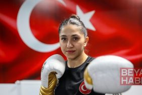 Dünya ve Avrupa şampiyonu Asuman Çığlıoğlu kick boksta yeni başarıların peşinde