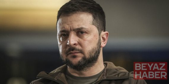 Zelenskiy, Rus petrol rafinerilerine yönelik saldırıları yeniden başlatacaklarını duyurdu