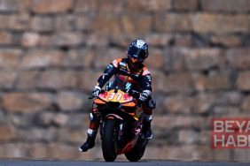 MotoGP Malezya Grand Prix'sinde sprint yarışını Pedro Acosta kazandı