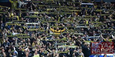 Aston Villa-Fenerbahçe maçı öncesi yaşanan izdihamda 2 Türk taraftar gözaltına alındı