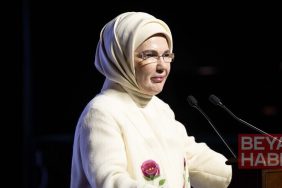 Emine Erdoğan: 103 yıl önce, milletimizin bağımsızlık uğruna verdiği büyük mücadele, Türkiye'nin temellerini oluşturdu