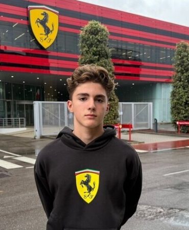 Milli otomobil sporcusu Aksoy, Ferrari Sürücü Akademisi'ne kabul edildi