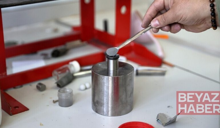 Hitit Üniversitesi akademisyenlerinin geliştirdiği kapalı tüp sinterleme yöntemi patent aldı
