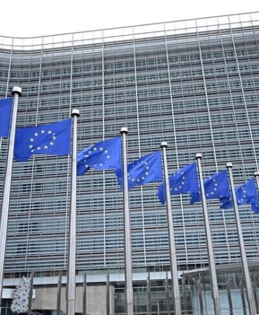 AB'den Ukrayna'ya 2,86 milyar avro savunma desteği