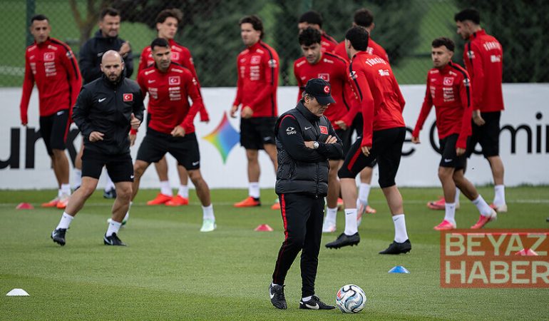 A Milli Futbol Takımı, İtalya maçının hazırlıklarına başladı