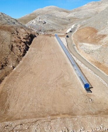 Güneydoğu'nun en yüksek dağına kayak merkezi kuruluyor