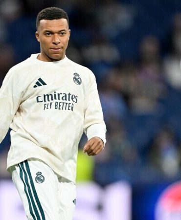 Mbappe'nin Mao için "diktatör" ifadesini kullanması Çin'de tepki topladı