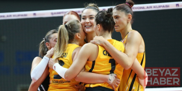 2026 Voleybol Kadınlar AXA Sigorta Şampiyonlar Kupası'nı VakıfBank kazandı