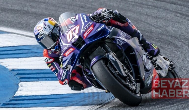MotoGP'de yarışan milli motosikletçi Toprak Razgatlıoğlu, sakatlık nedeniyle sezonu kapattı