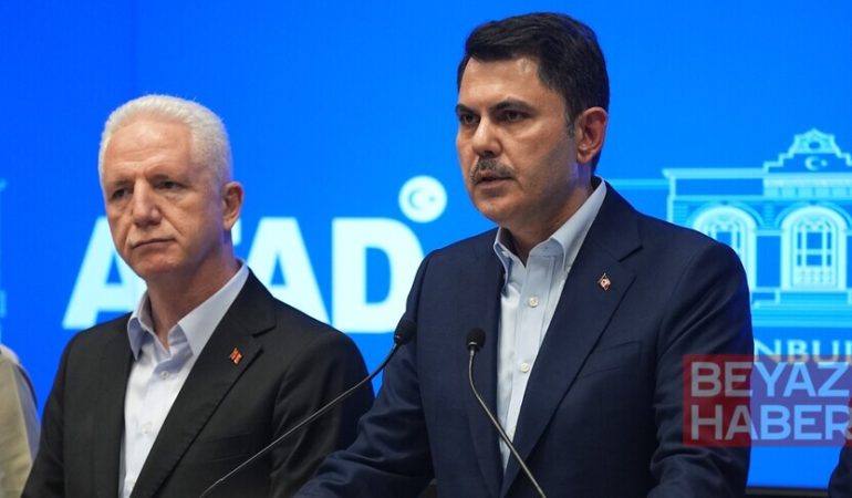 Bakan Kurum: Birimlerimiz, koordinasyon merkezine gelen 9 bin 755 ihbarın 7 bin 800'üne anında müdahalede bulundu