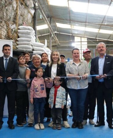 TBMM heyeti Kolombiya'da Türk kurumlarını ziyaret ederek çeşitli açılışlara katıldı