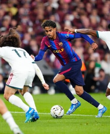 Barcelona ve Manchester City ilk mağlubiyetlerini yaşadığı haftada zirveye tutundu
