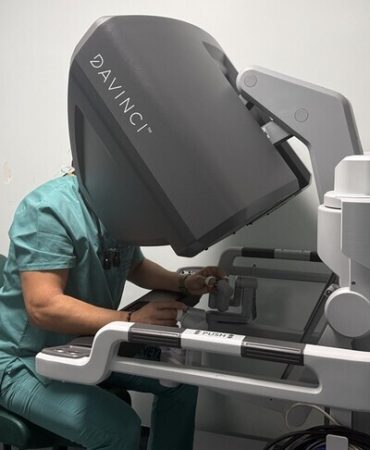 Robotik kalp cerrahisi hastaların günlük yaşama dönüşünü hızlandırıyor