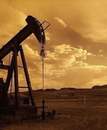 Irak'ın petrol ihracatı Hürmüz Boğazı'ndaki krize rağmen günlük 2,7 milyon varile ulaştı