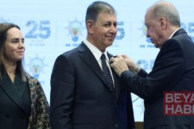 AKP'li Cemil Tugay 'Eşim beni boşar' sözlerine 'açıklık' getirdi